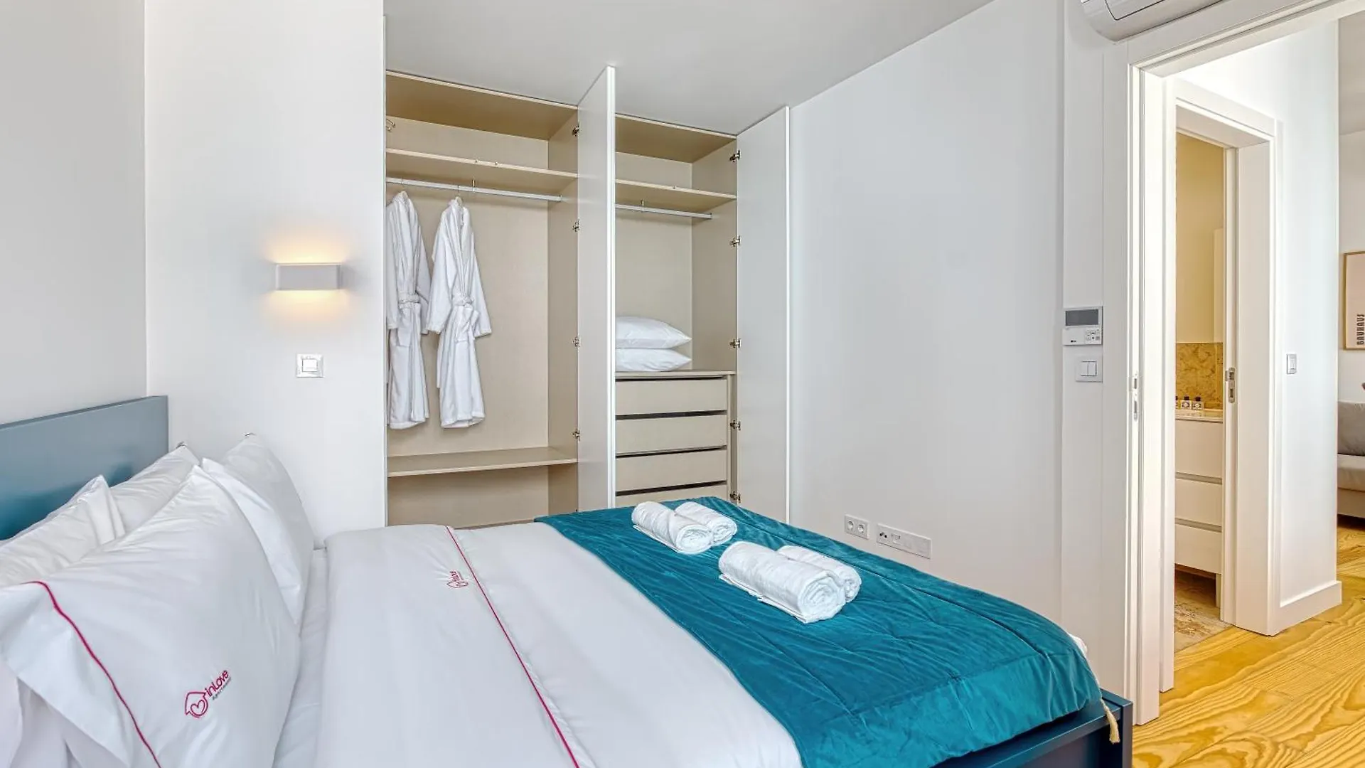 Inloveapartments - Luxury In Alfama Lisbon Apartment