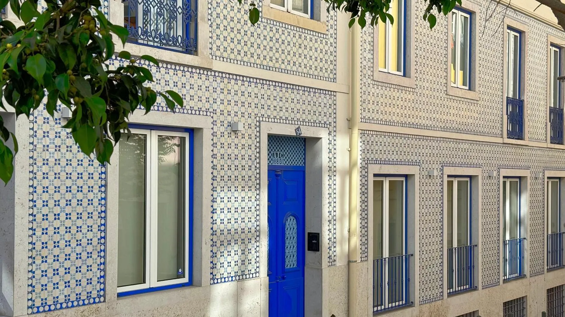 Inloveapartments - Luxury In Alfama Lisbon Portugal