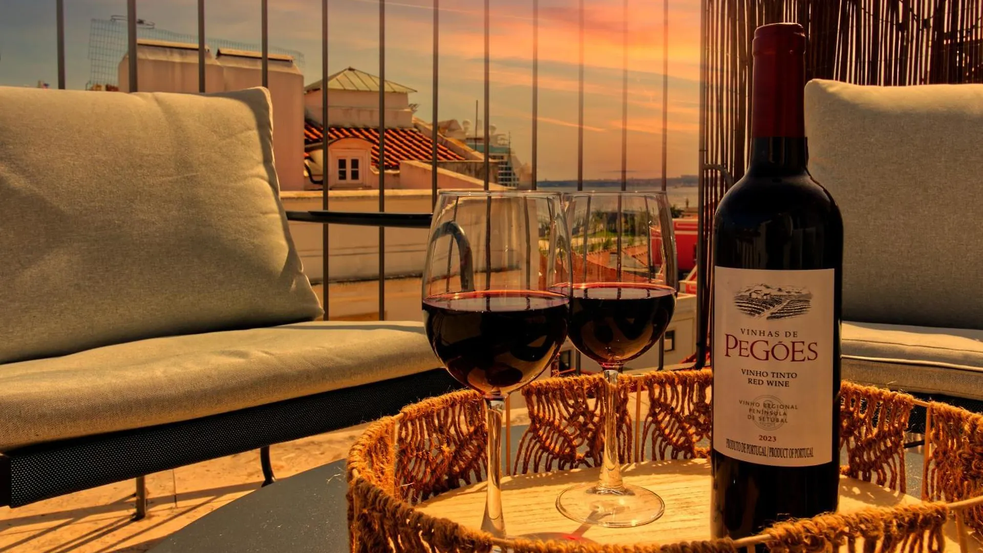 Inloveapartments - Luxury In Alfama Lisbon Portugal
