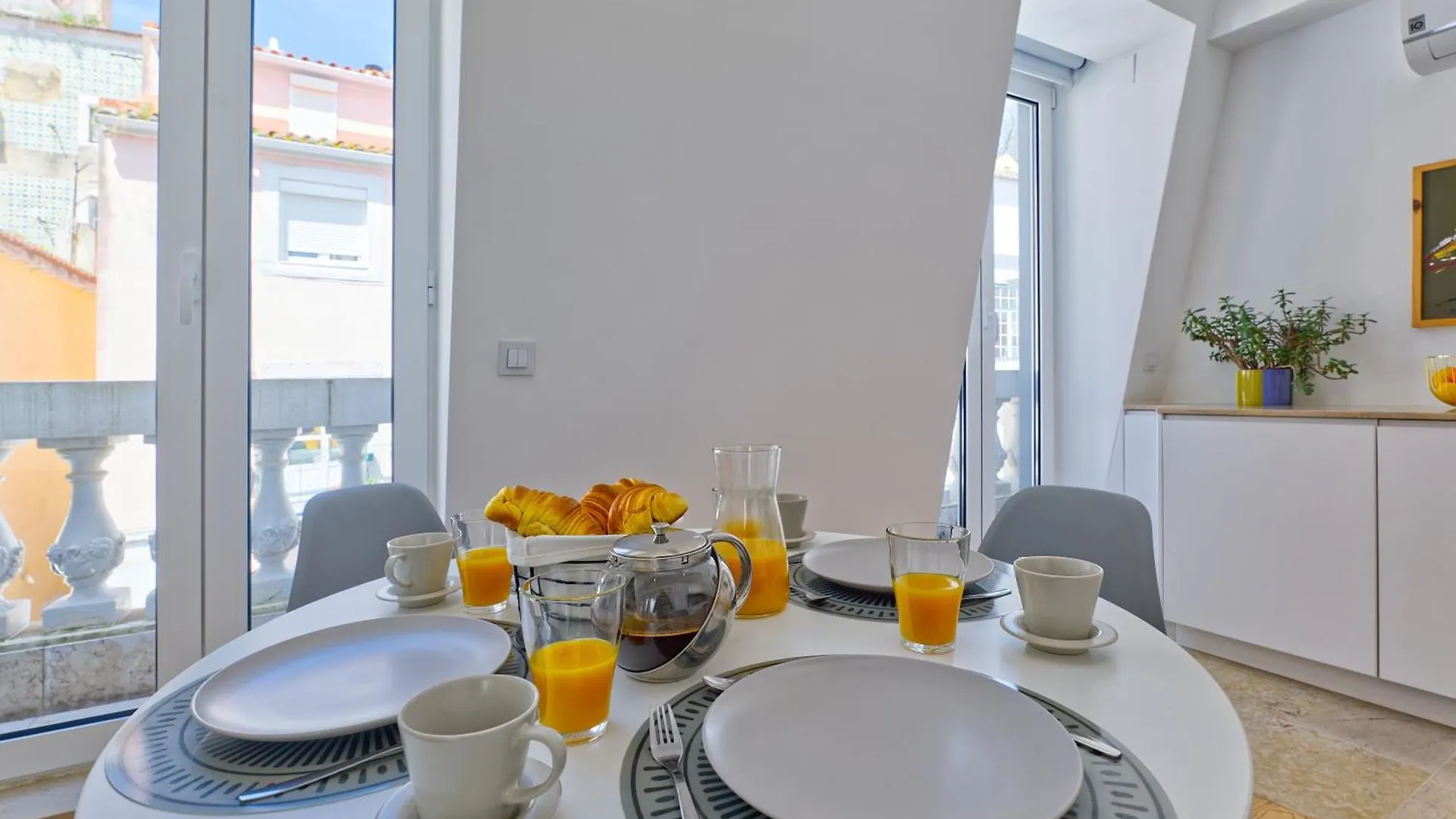 Inloveapartments - Luxury In Alfama Lisbon 0*,